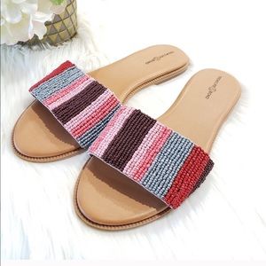 Adorable treasure and bond flats / sandals